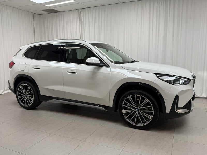 2026 BMW X1 X1 sDrive18i xLine image 2