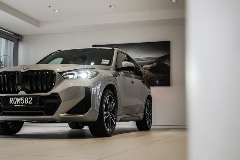 2026 BMW X1 xDrive25e image 5