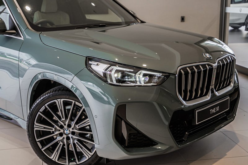 2026 BMW X1 xDrive25e image 3