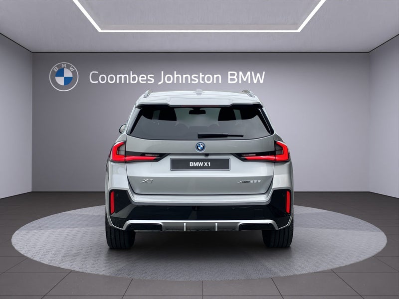 2026 BMW X1 xDrive25e M Sport image 5