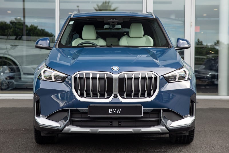 2026 BMW X1 xDrive25e xline image 2