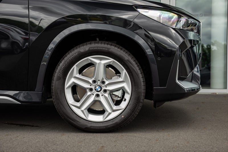 2026 BMW X1 xDrive25e Xline image 5