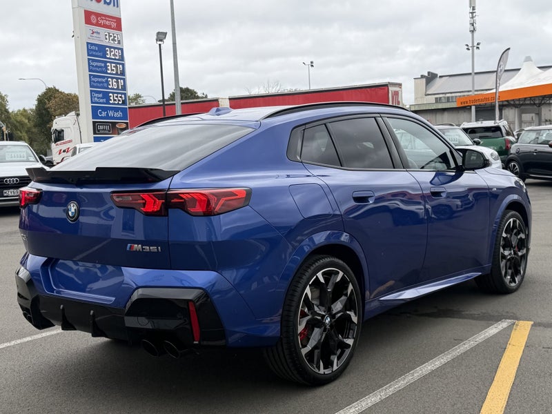 2026 BMW X2 M35i X drive 2.0Pt - Smart, Sporty... image 5