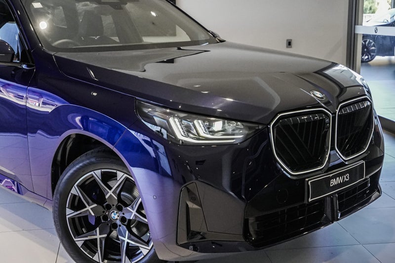 2026 BMW X3 20 xDrive image 3