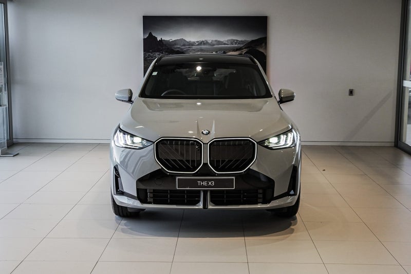 2026 BMW X3 20 xDrive image 4