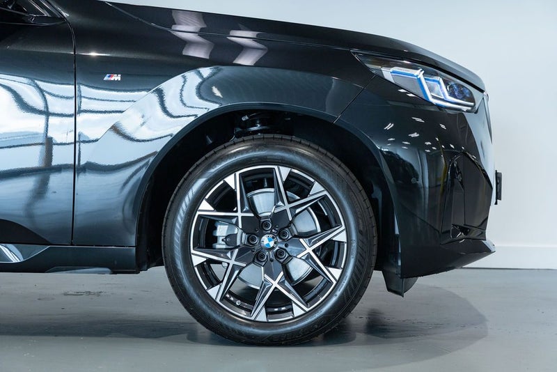 2026 BMW X3 20 xDrive image 3
