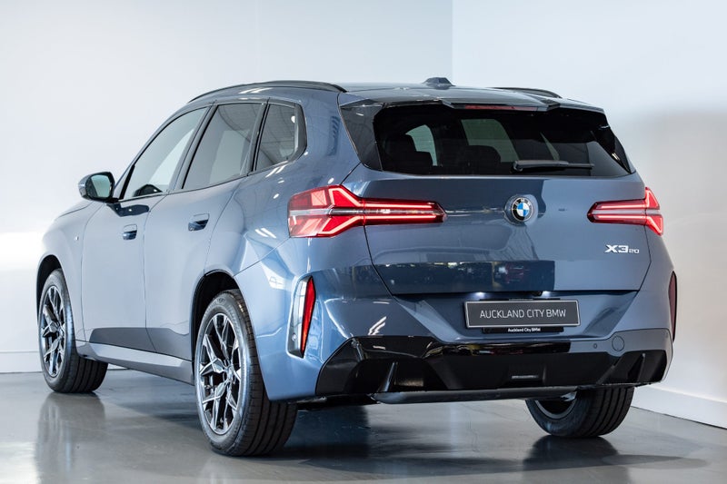 2026 BMW X3 20 xDrive image 5