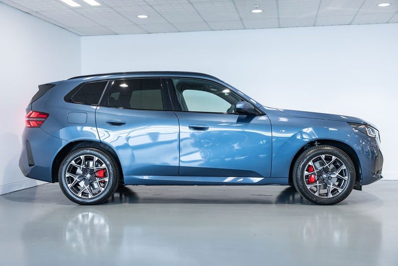 2026 BMW X3 20 xDrive image 4