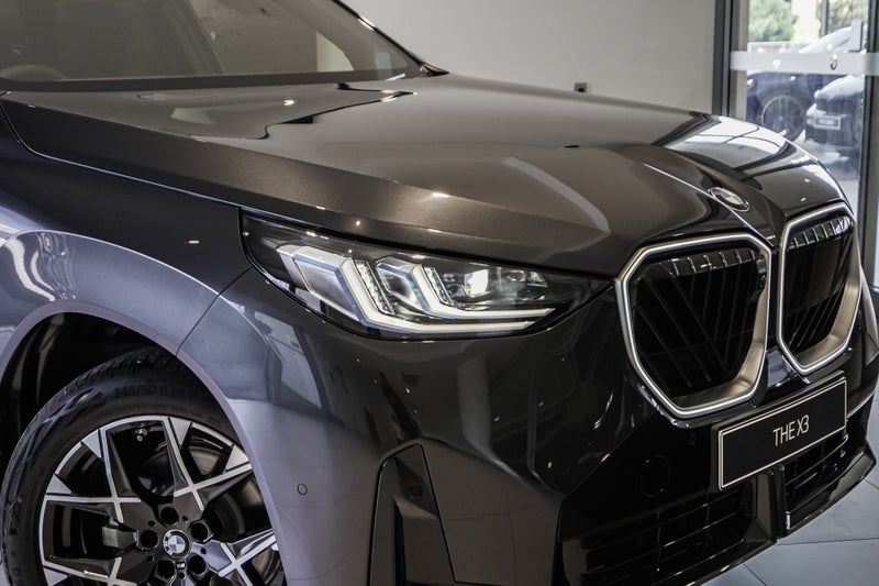 2026 BMW X3 20 xDrive image 3