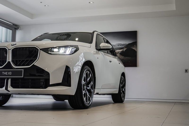 2026 BMW X3 20 xDrive image 5