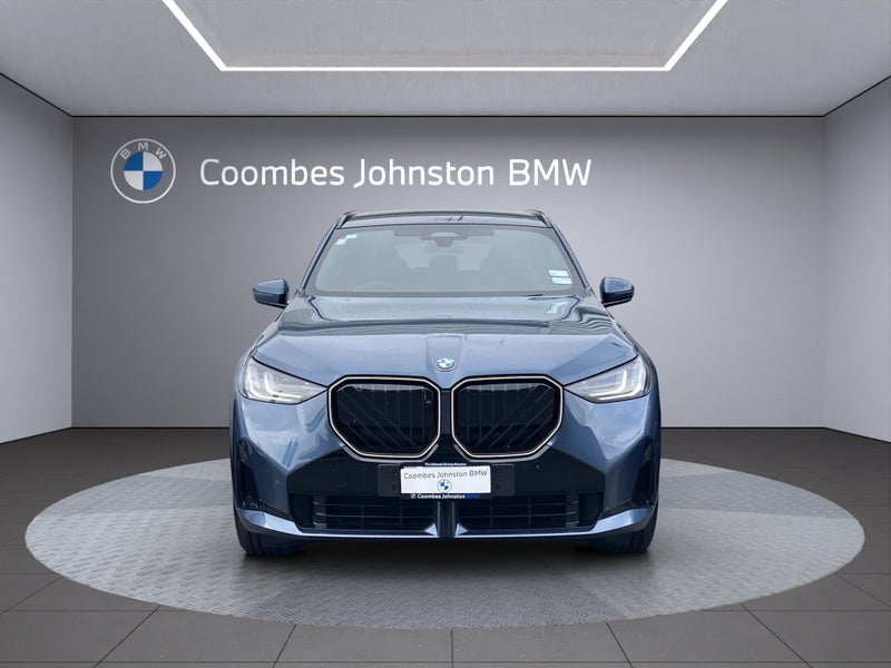 2026 BMW X3 30e xDrive M Sport Pro image 2