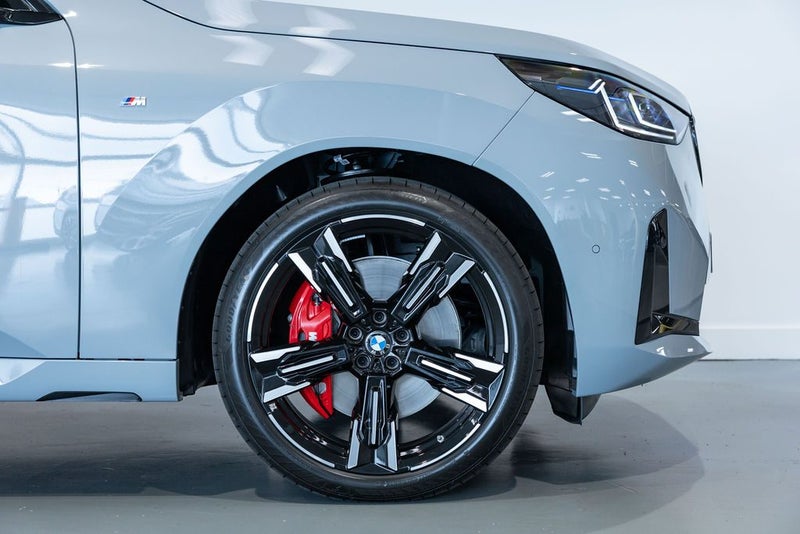 2026 BMW X3 M50 xDrive image 2