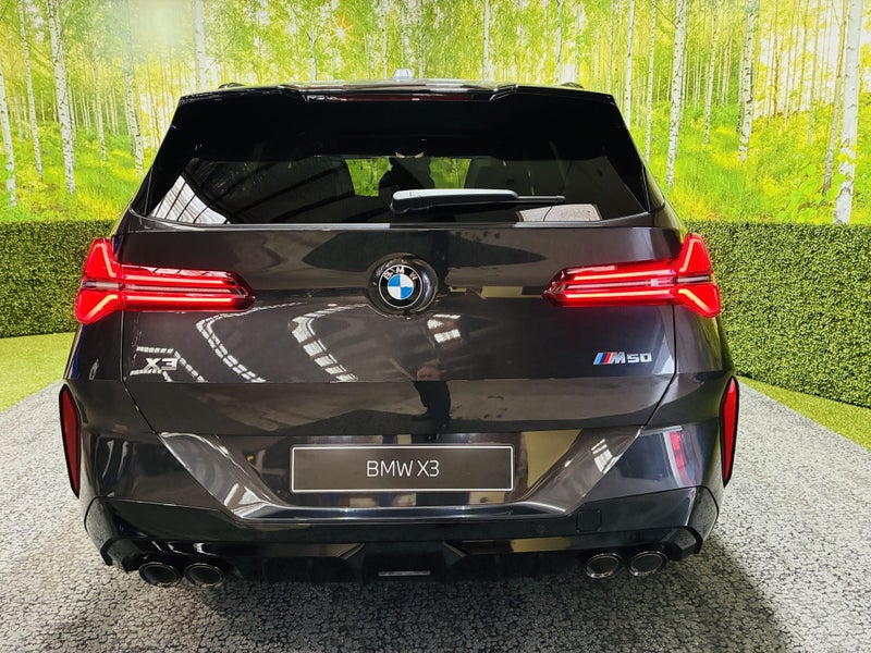 2026 BMW X3 M50 Xdrive 3.0Pt/4Wd - A wolf is sh... image 4