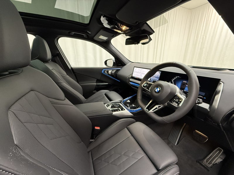 2026 BMW X3 X3 20 xDrive image 4