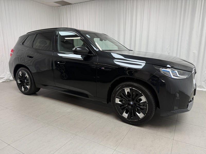 2026 BMW X3 X3 20 xDrive image 2