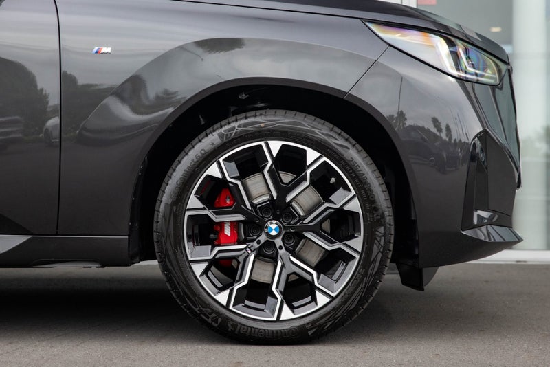 2026 BMW X3 X3 30e xDrive image 5