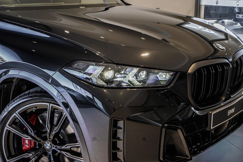 2026 BMW X5 M60i image 3