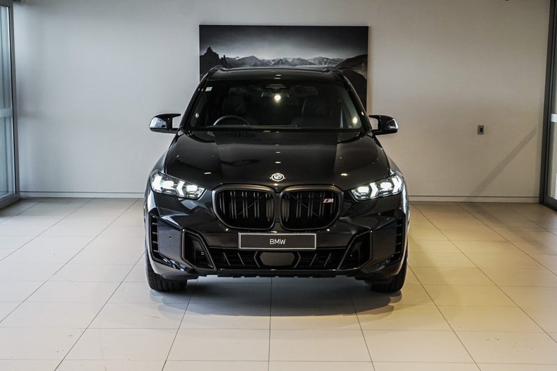 2026 BMW X5 M60i image 4