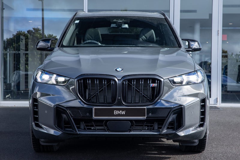 2026 BMW X5 M60i xDrive image 2