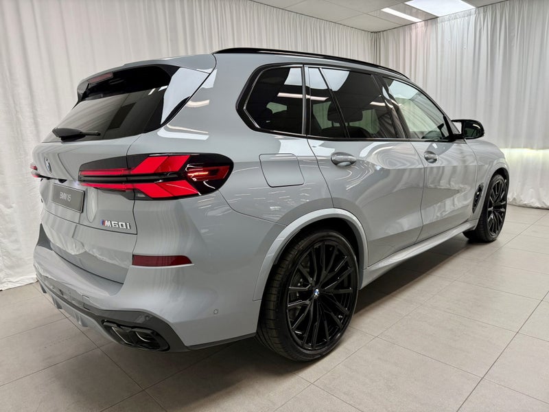 2026 BMW X5 X5 M60i image 3