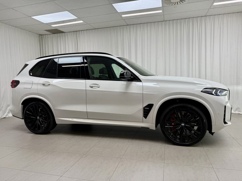 2026 BMW X5 X5 M60i image 2
