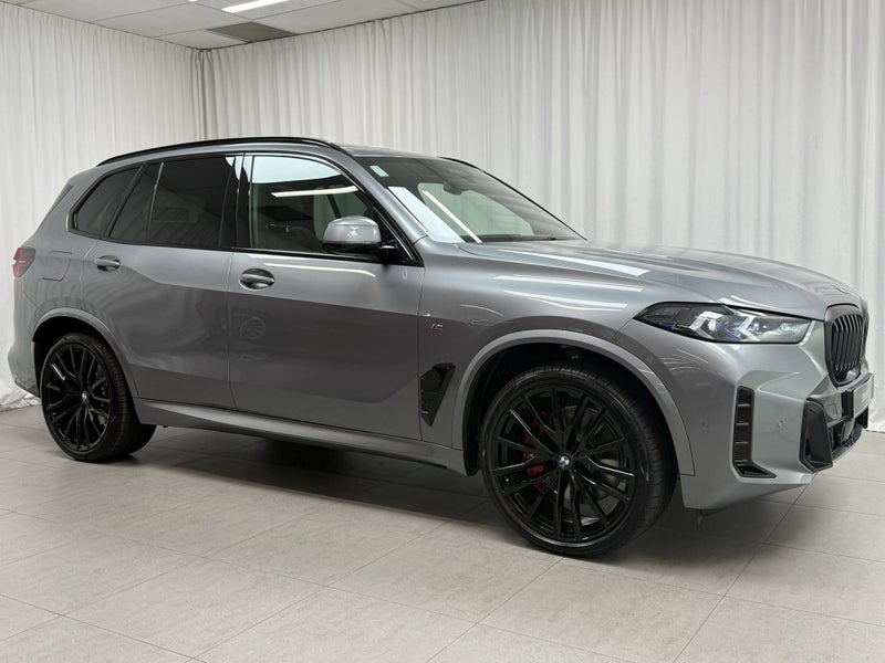 2026 BMW X5 X5 xDrive30d image 2
