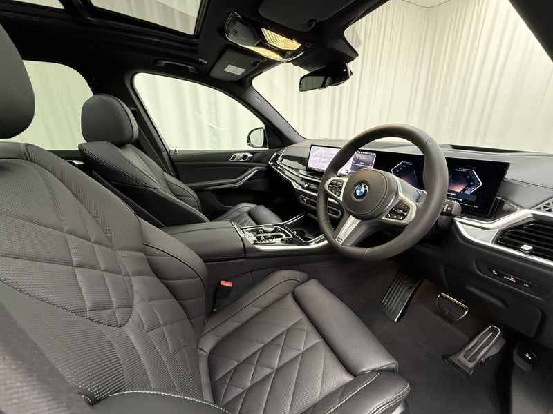 2026 BMW X5 X5 xDrive30d image 4
