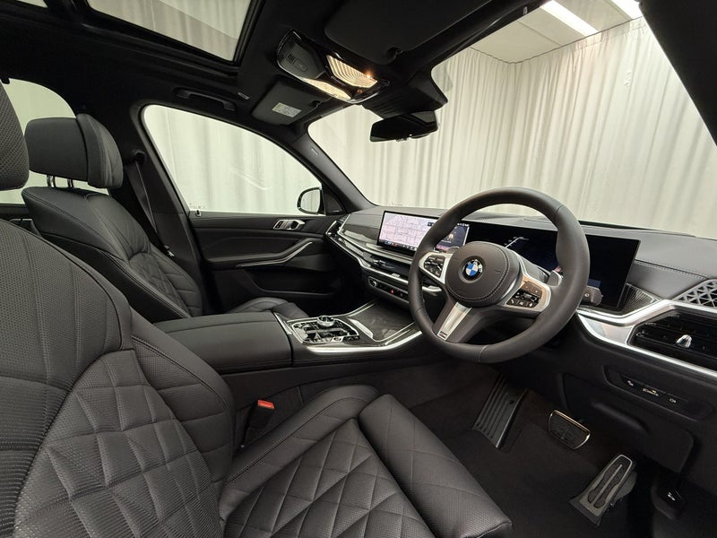 2026 BMW X5 X5 xDrive30d image 4