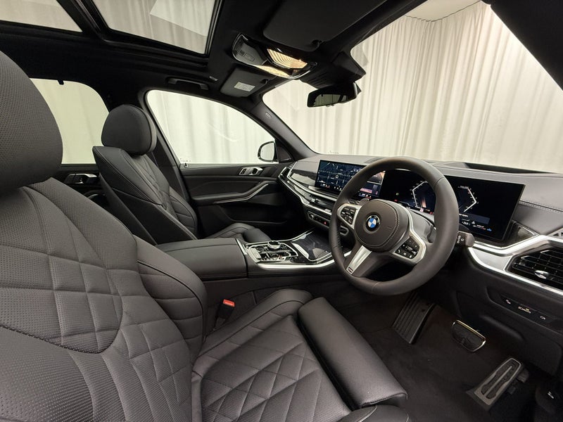2026 BMW X5 X5 xDrive30d image 4