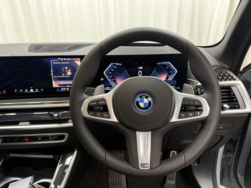 2026 BMW X5 X5 xDrive50e + Innovations + M Spor... image 5