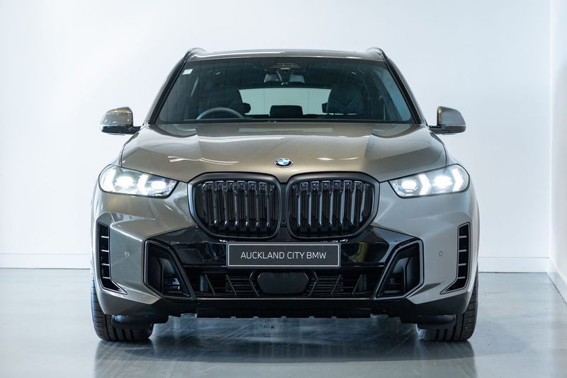 2026 BMW X5 xDrive 30d image 5