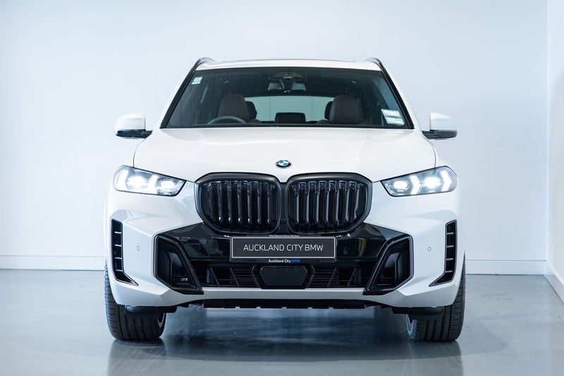 2026 BMW X5 xDrive 30d image 5