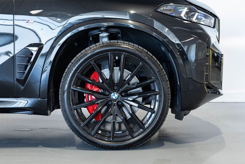 2026 BMW X5 xDrive 30d Sport Collection image 5