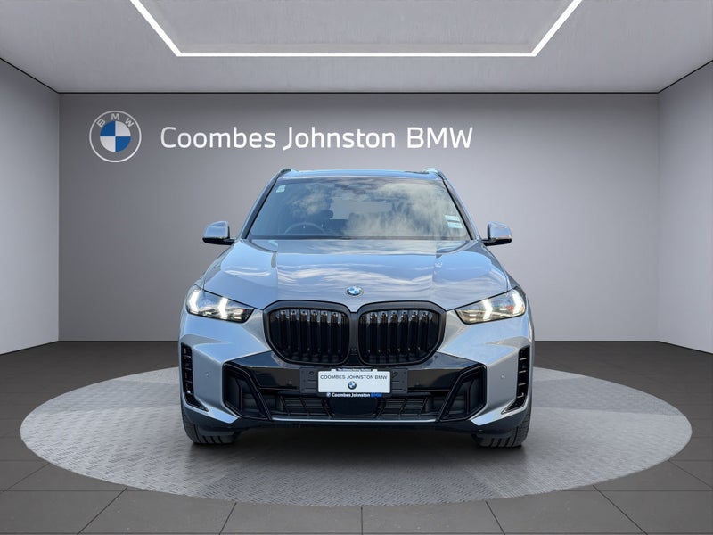 2026 BMW X5 xDrive 30D Sport Collection image 2