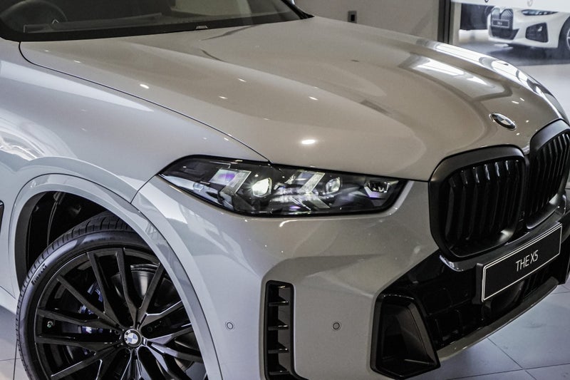 2026 BMW X5 xDrive 40d image 3