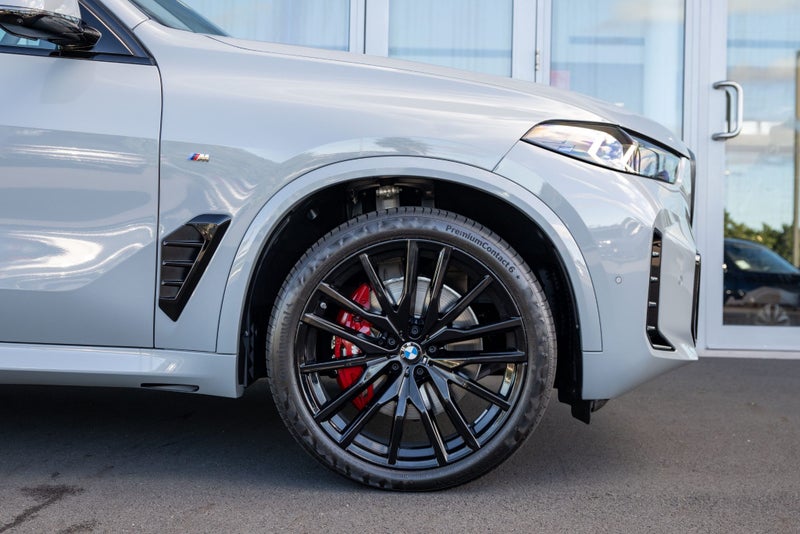 2026 BMW X5 xDrive30d image 5