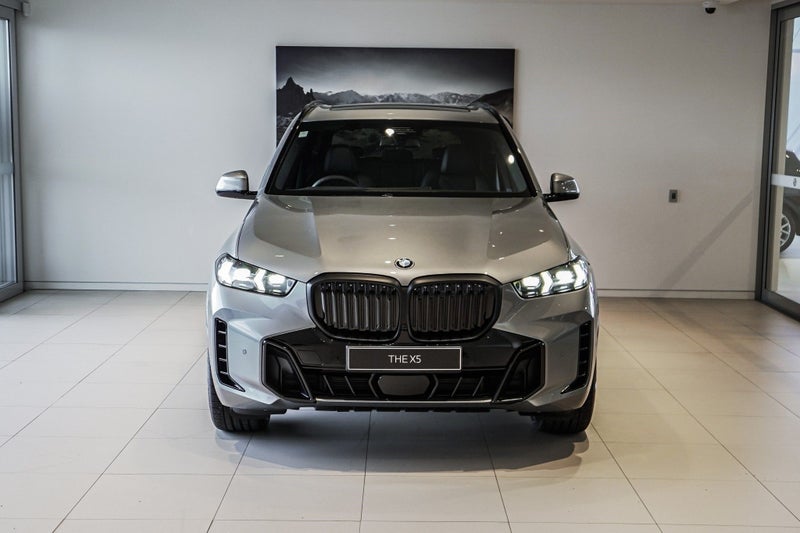 2026 BMW X5 xDrive30d image 4