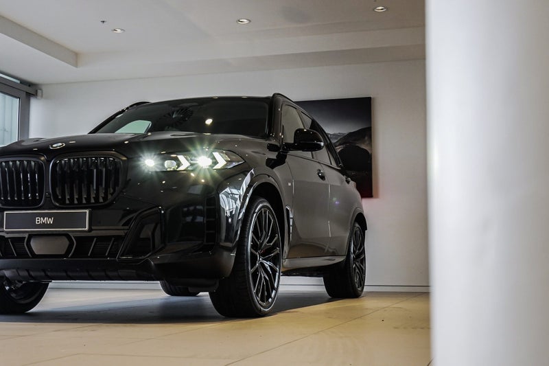 2026 BMW X5 xDrive30d image 5