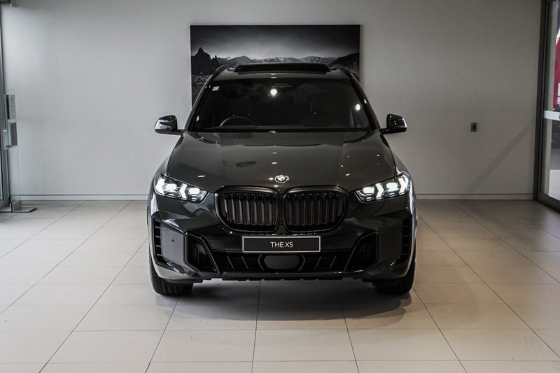 2026 BMW X5 xDrive30d image 4