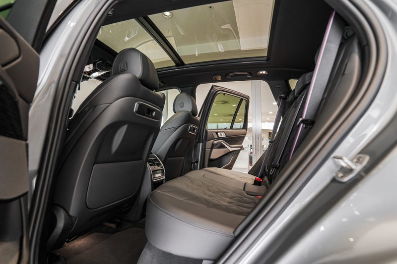 2026 BMW X5 xDrive30d image 5