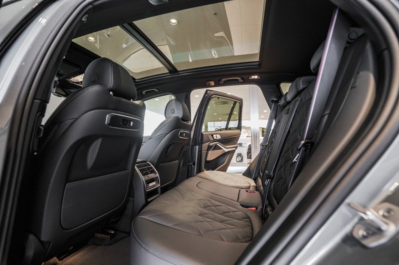 2026 BMW X5 xDrive30d image 5