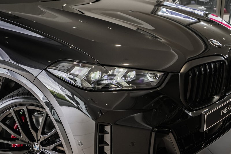 2026 BMW X5 xDrive30d image 4