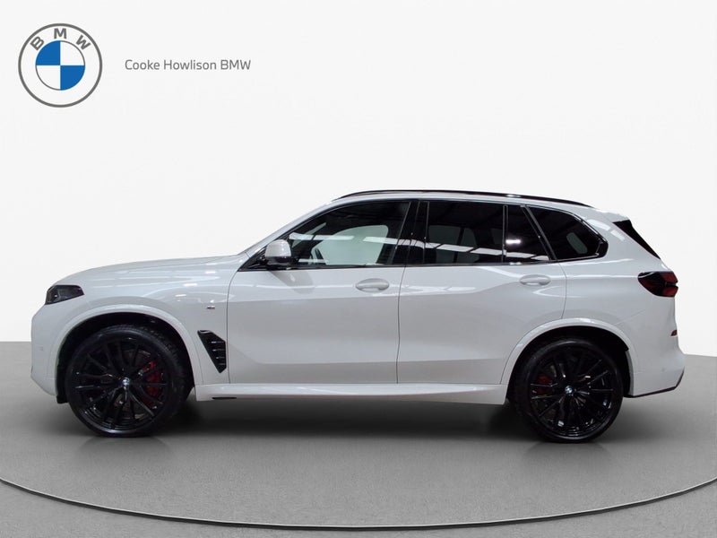 2026 BMW X5 xDrive30d Sport Collection image 4