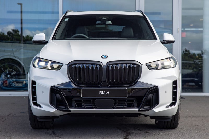 2026 BMW X5 xDrive40d image 2