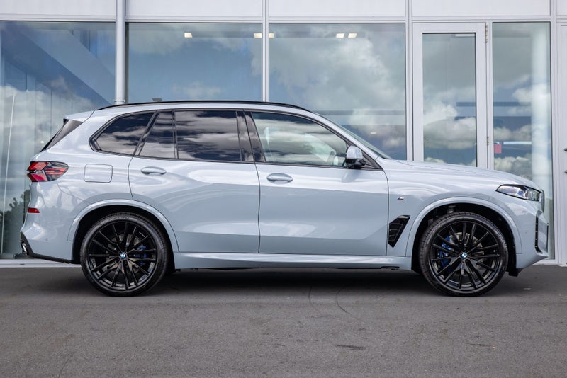 2026 BMW X5 xDrive40d image 4