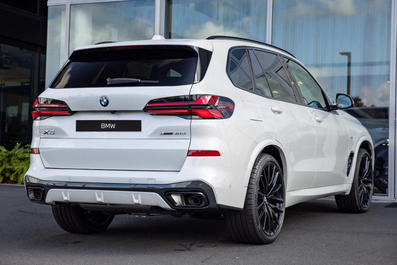 2026 BMW X5 xDrive40d image 3