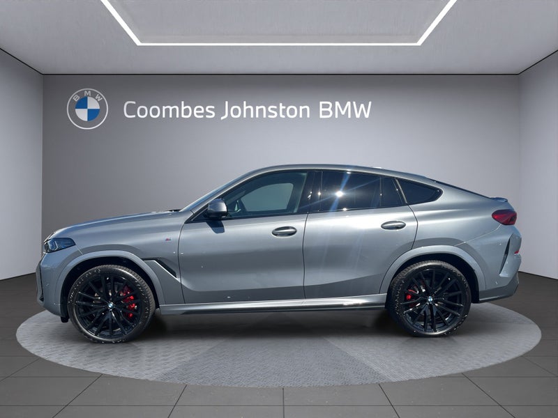 2026 BMW X6 xDrive30d Sport Collection image 3
