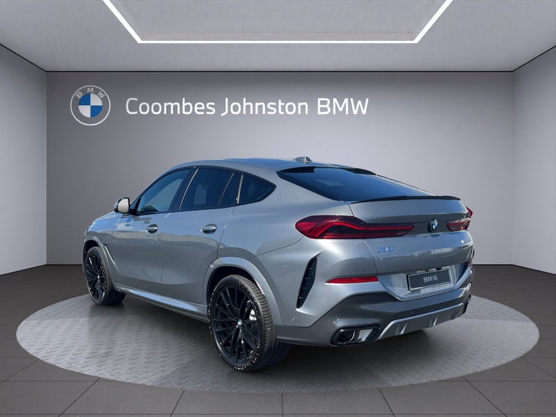 2026 BMW X6 xDrive30d Sport Collection image 4