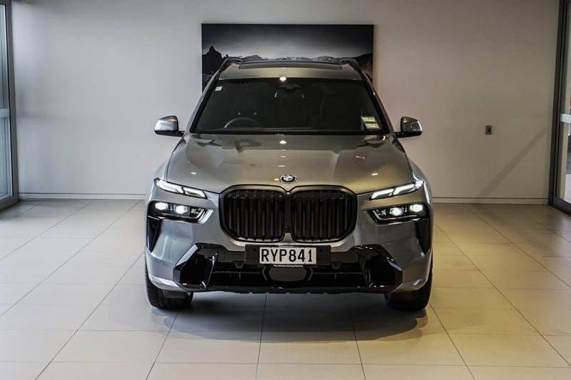 2026 BMW X7 22EN xDrive40d image 4