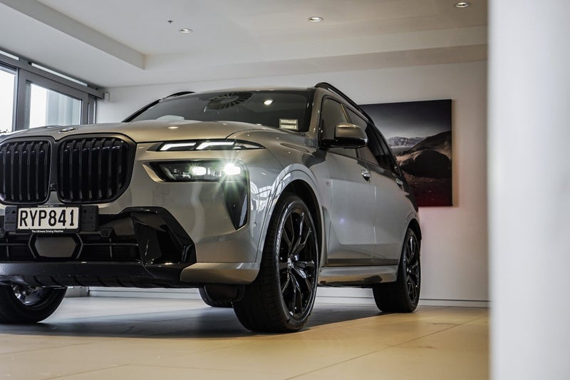 2026 BMW X7 22EN xDrive40d image 5